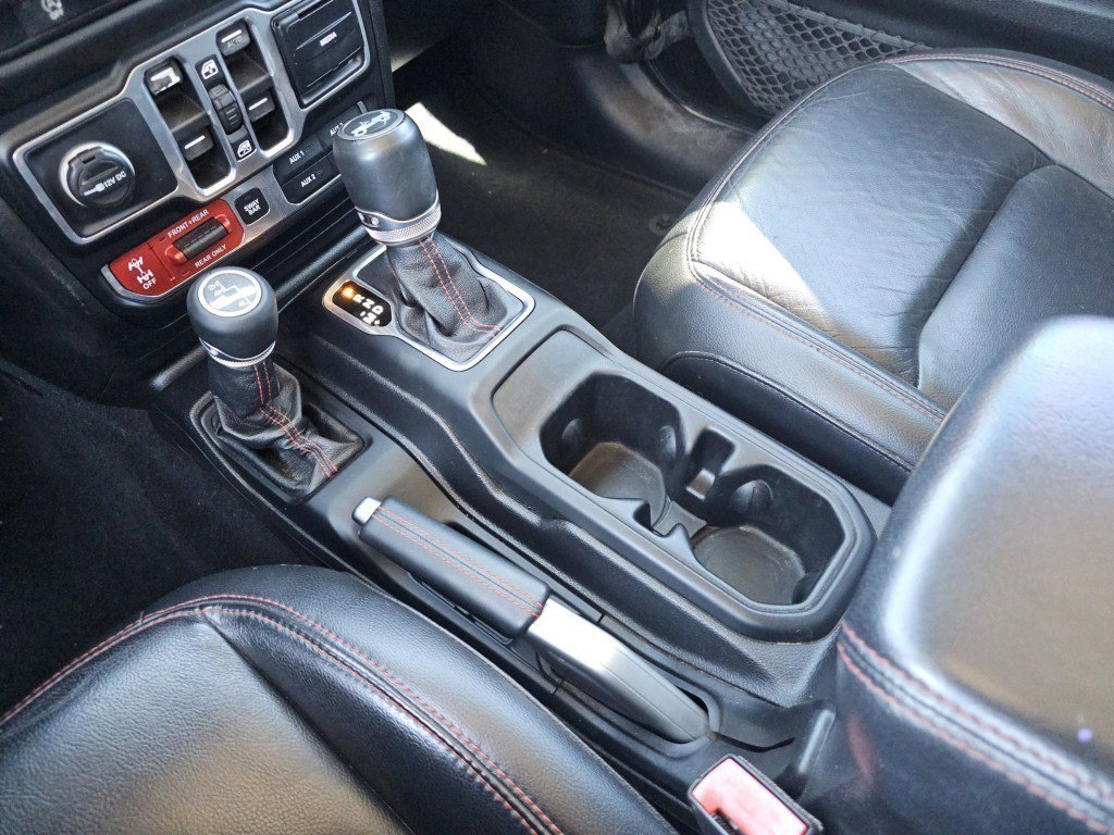 Used 2018 Jeep Wrangler Unlimited Rubicon image 33