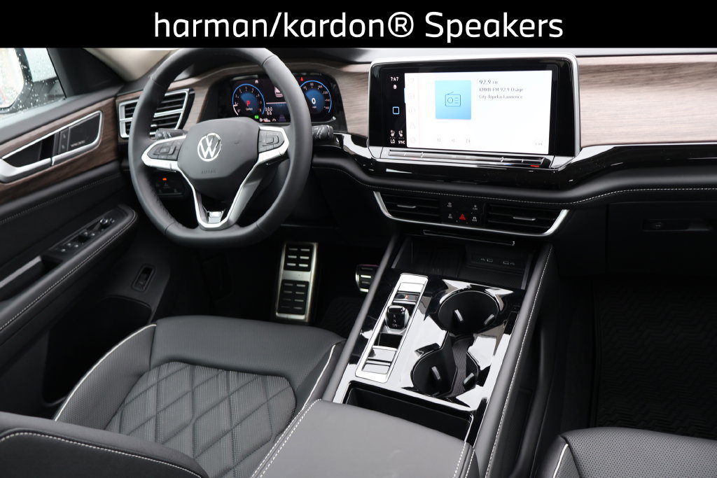 Used 2026 Volkswagen Atlas SEL Premium R-Line AWD/4WD image 5