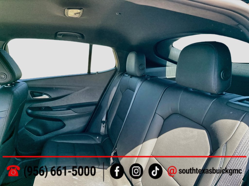 Used 2026 Buick Envista Sport Touring w/ Convenience I Package FWD image 21