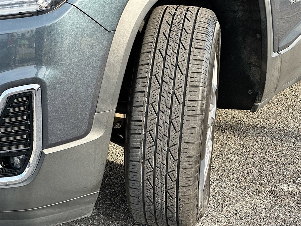 Used 2020 GMC Acadia SLT w/ Premium Package image 25