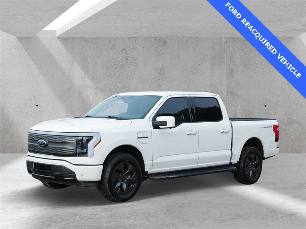 Used 2023 Ford F150 Lightning Lariat w/ Equipment Group 511A High image 6