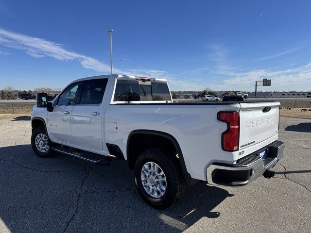 Used 2024 Chevrolet Silverado 2500 LTZ w/ LTZ Convenience Package image 7