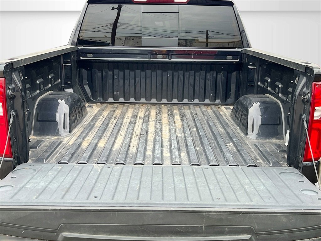 Used 2024 Chevrolet Silverado 1500 LTZ w/ LTZ Convenience Package II image 27