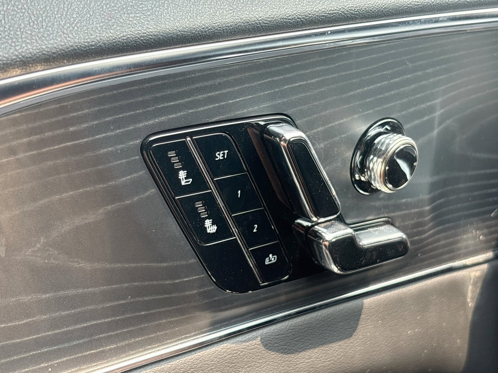 Used 2025 Cadillac Lyriq Sport RWD image 20