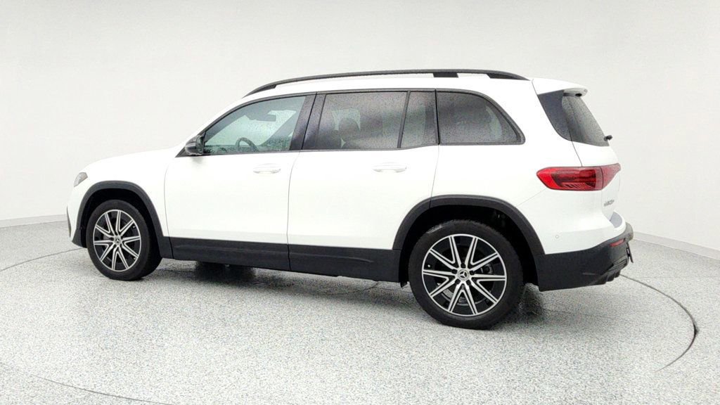 Used 2024 Mercedes-Benz EQB 250+ image 7