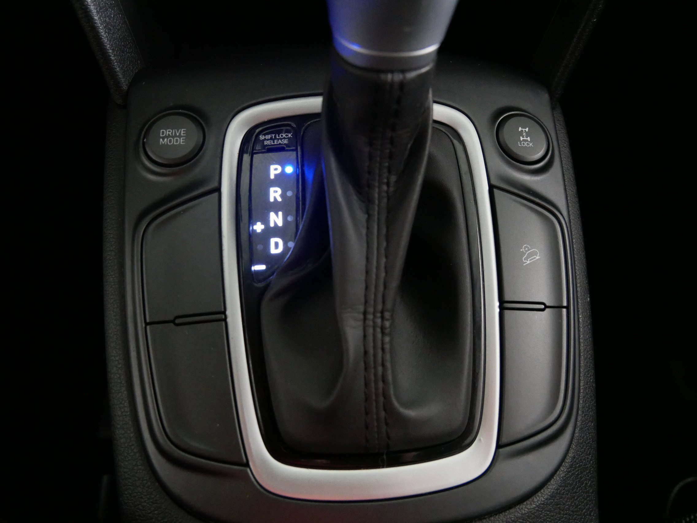 Used 2021 Hyundai Kona SE AWD/4WD image 29