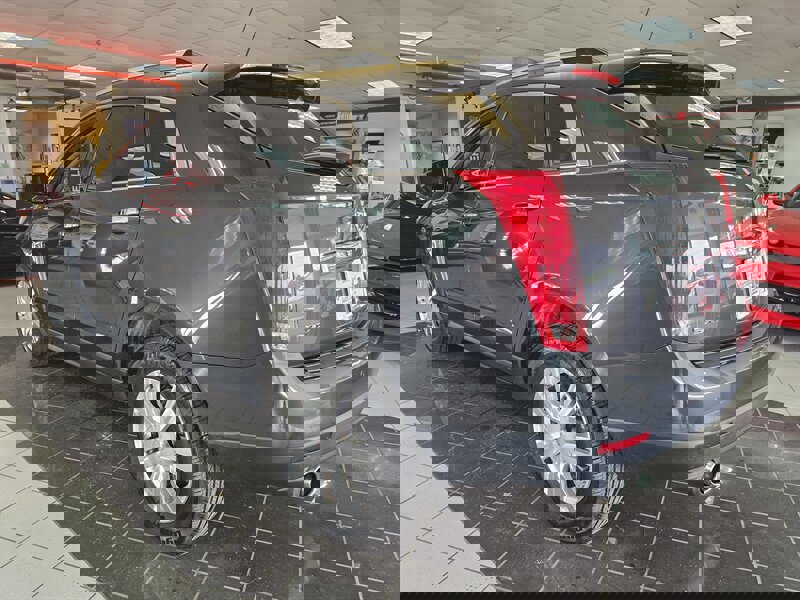 Used 2015 Cadillac SRX Luxury w/ Driver Awareness Package image 6