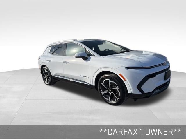 Used 2025 Chevrolet Equinox EV LT w/ Convenience Package image 2