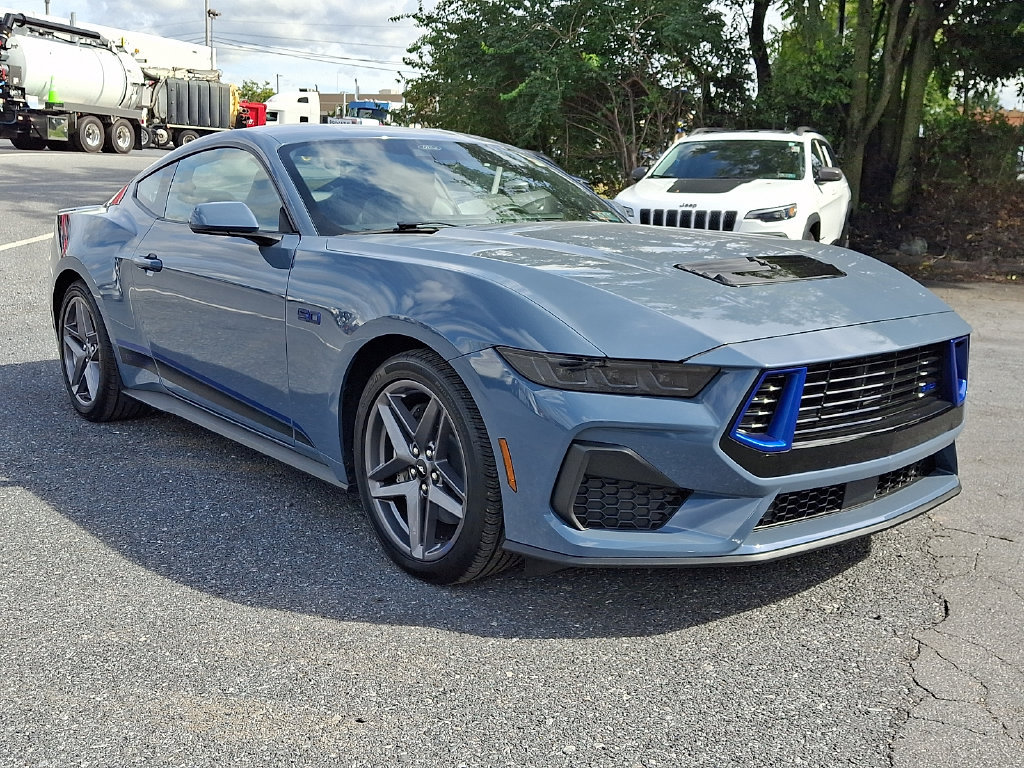 Used 2024 Ford Mustang GT Premium w/ California Special Package RWD image 3