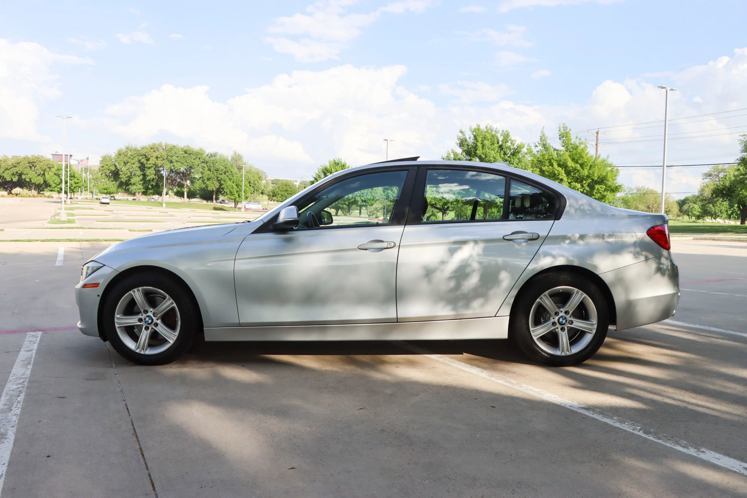 Used 2015 BMW 328i xDrive Sedan image 4