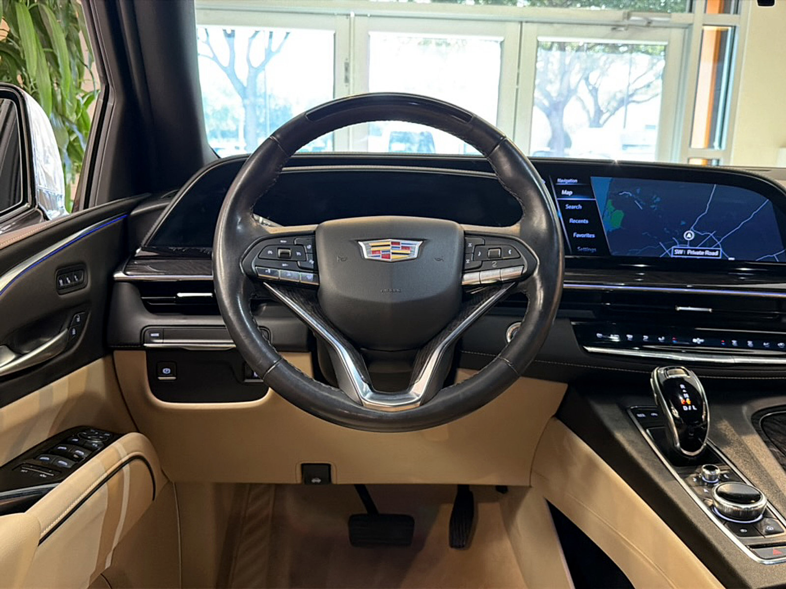 Used 2023 Cadillac Escalade ESV Premium Luxury RWD image 24