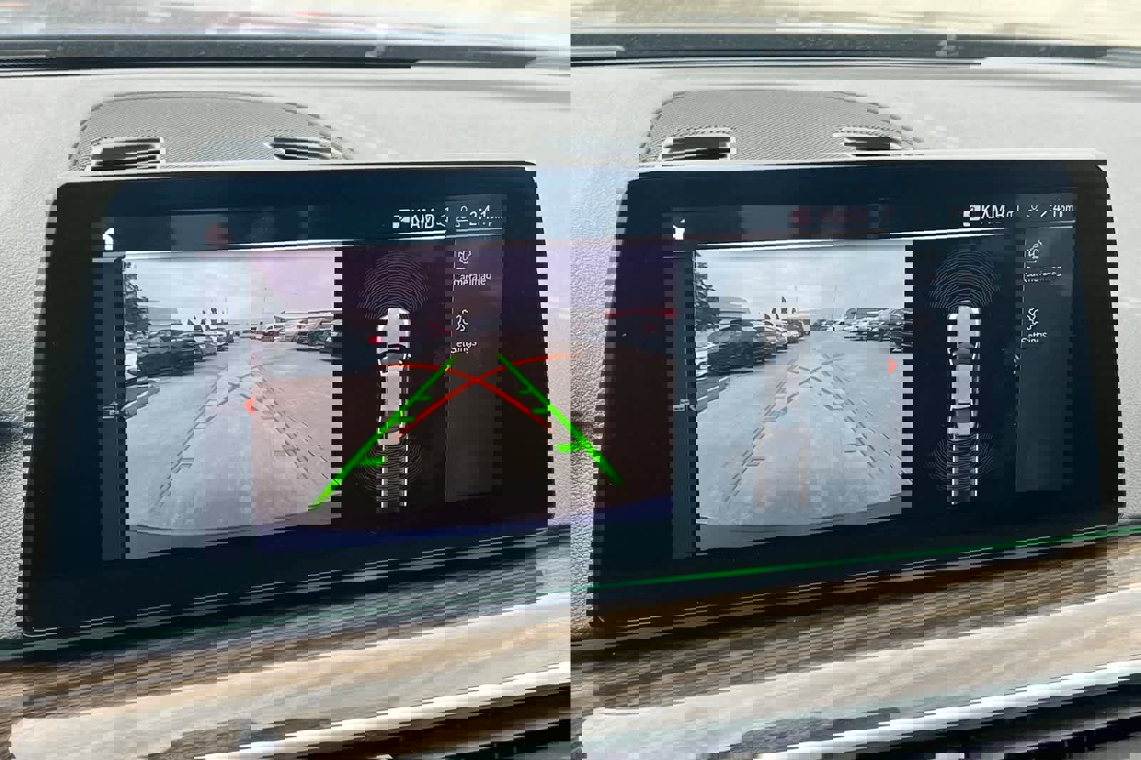 Used 2020 BMW 530e w/ Convenience Package image 20