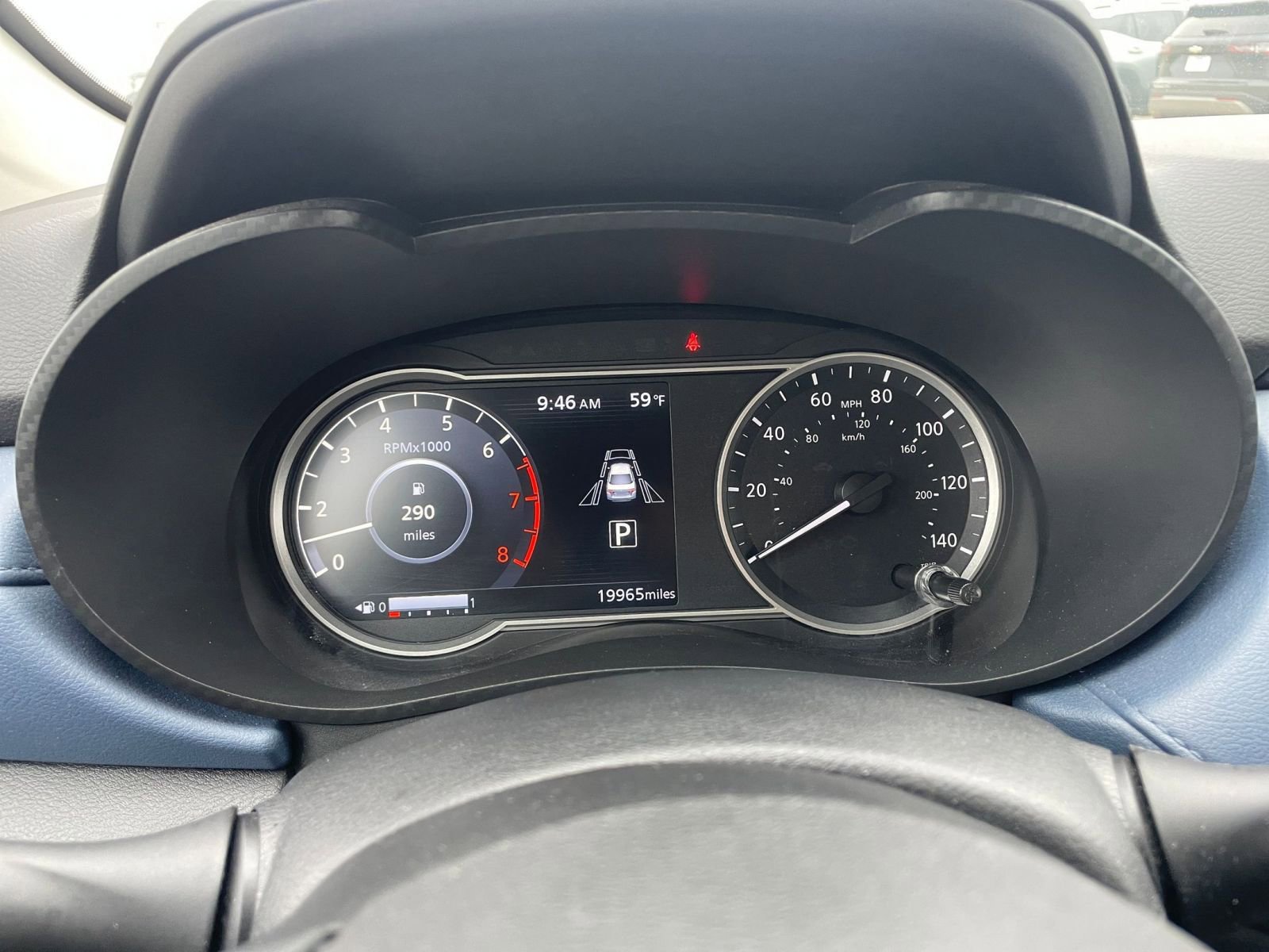 Used 2025 Nissan Versa SV image 38