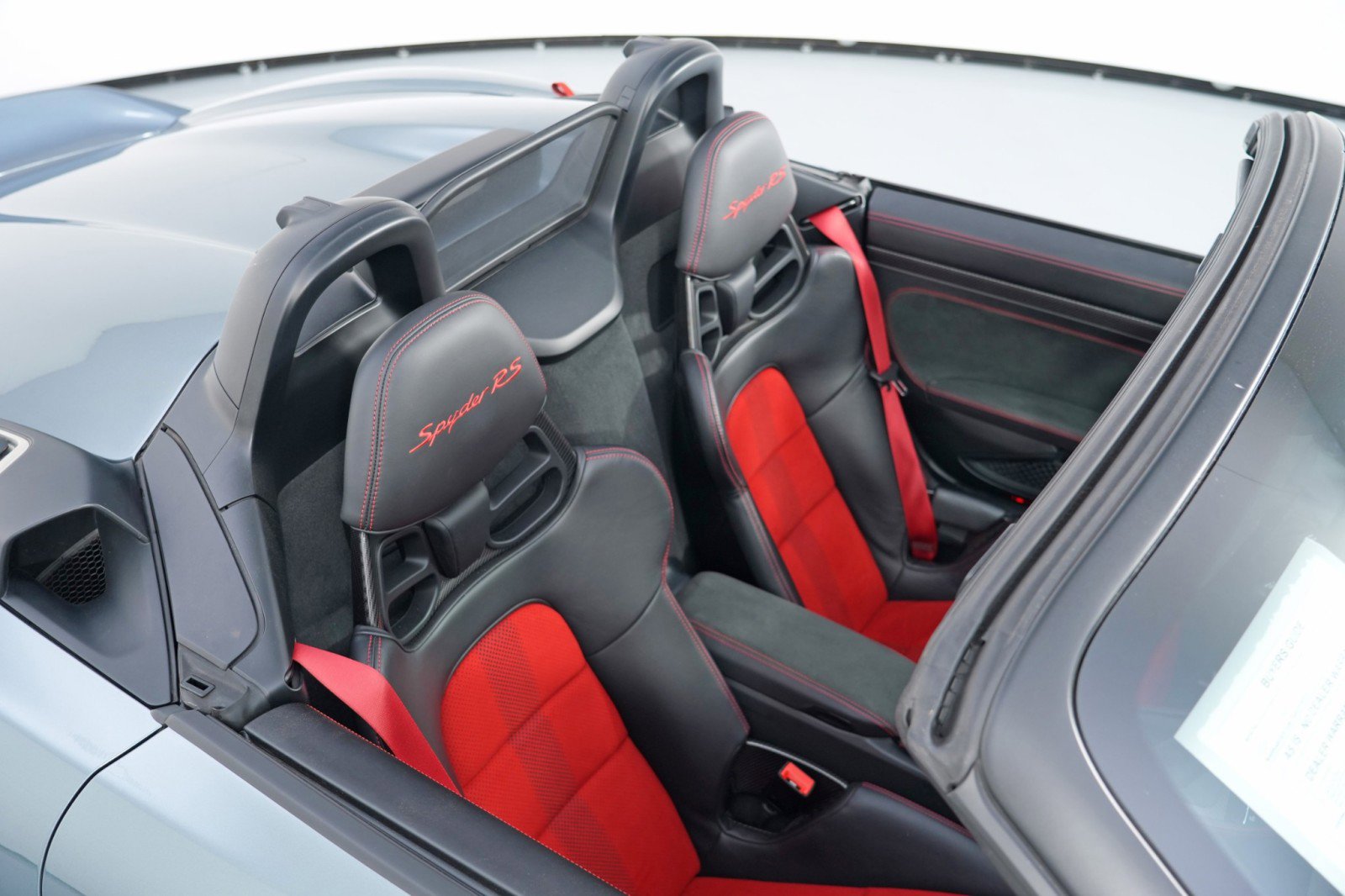Used 2024 Porsche 718 Boxster Spyder RS w/ Light Design Package RWD image 35