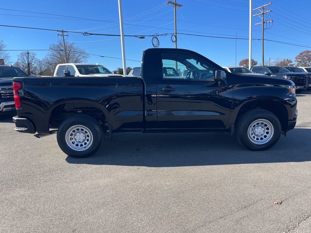Used 2025 Chevrolet Silverado 1500 W/T w/ WT Value Package image 6