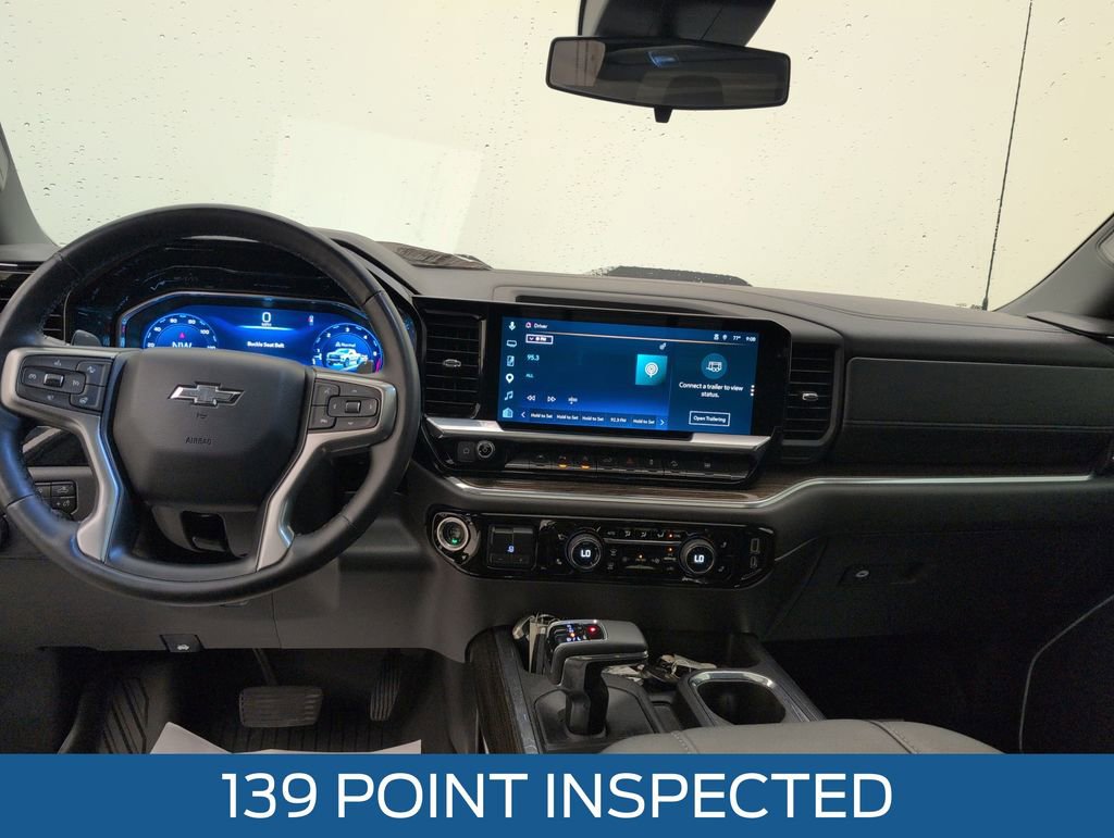 Used 2023 Chevrolet Silverado 1500 LT Trail Boss w/ LT Trail Boss Premium Package AWD/4WD image 7