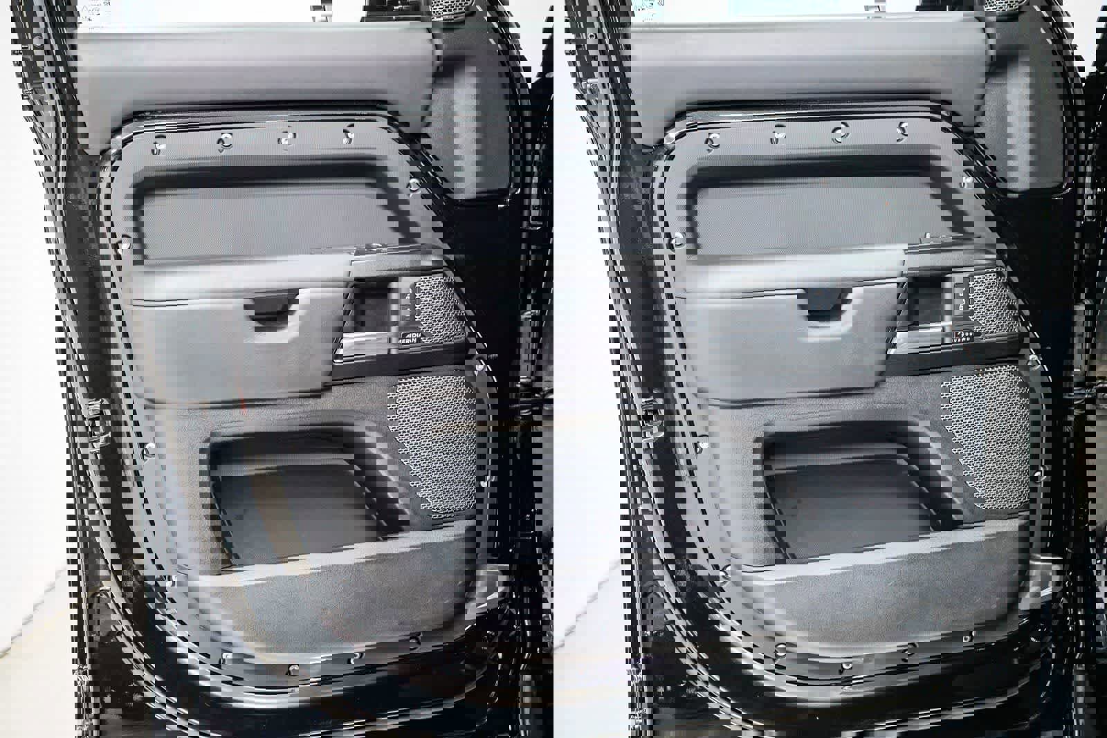 Used 2023 Land Rover Defender 110 V8 image 19