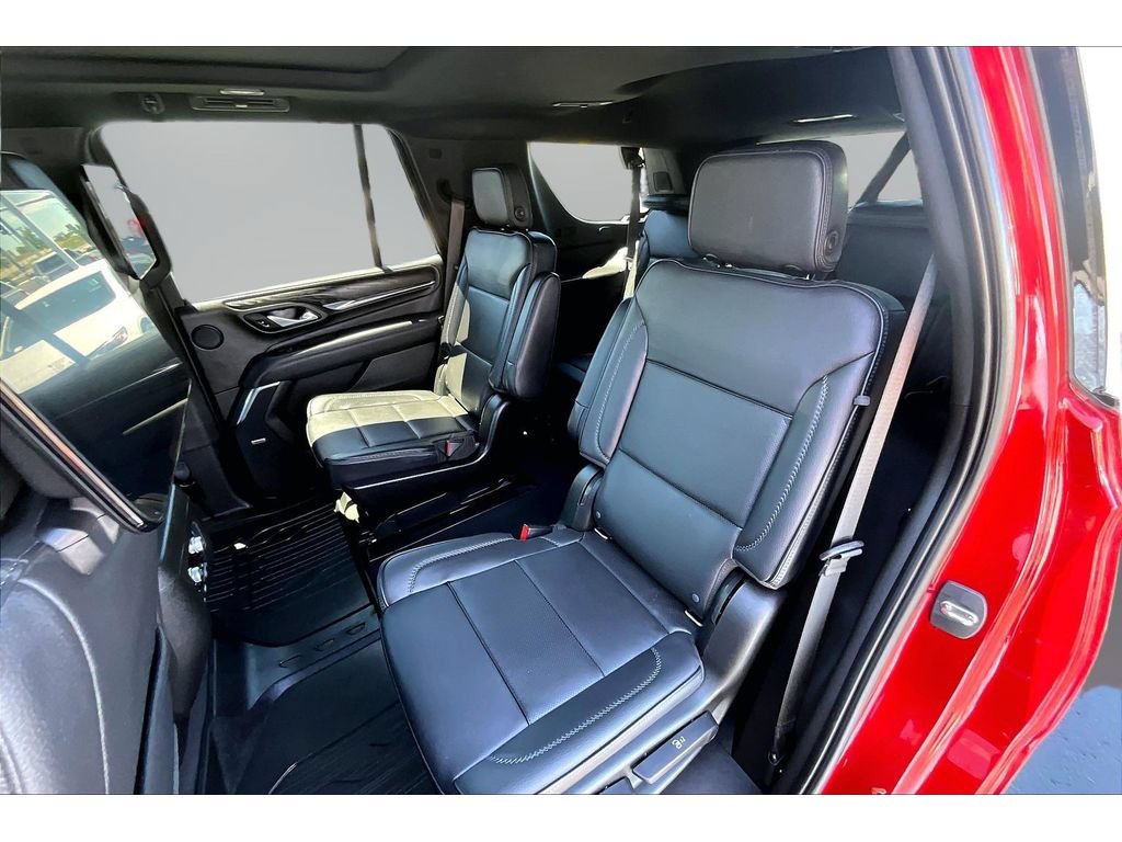 Used 2021 GMC Yukon Denali w/ Denali Ultimate Package AWD/4WD image 19