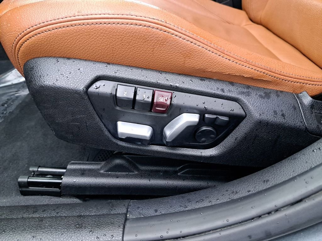 Used 2017 BMW 330i Sedan image 36