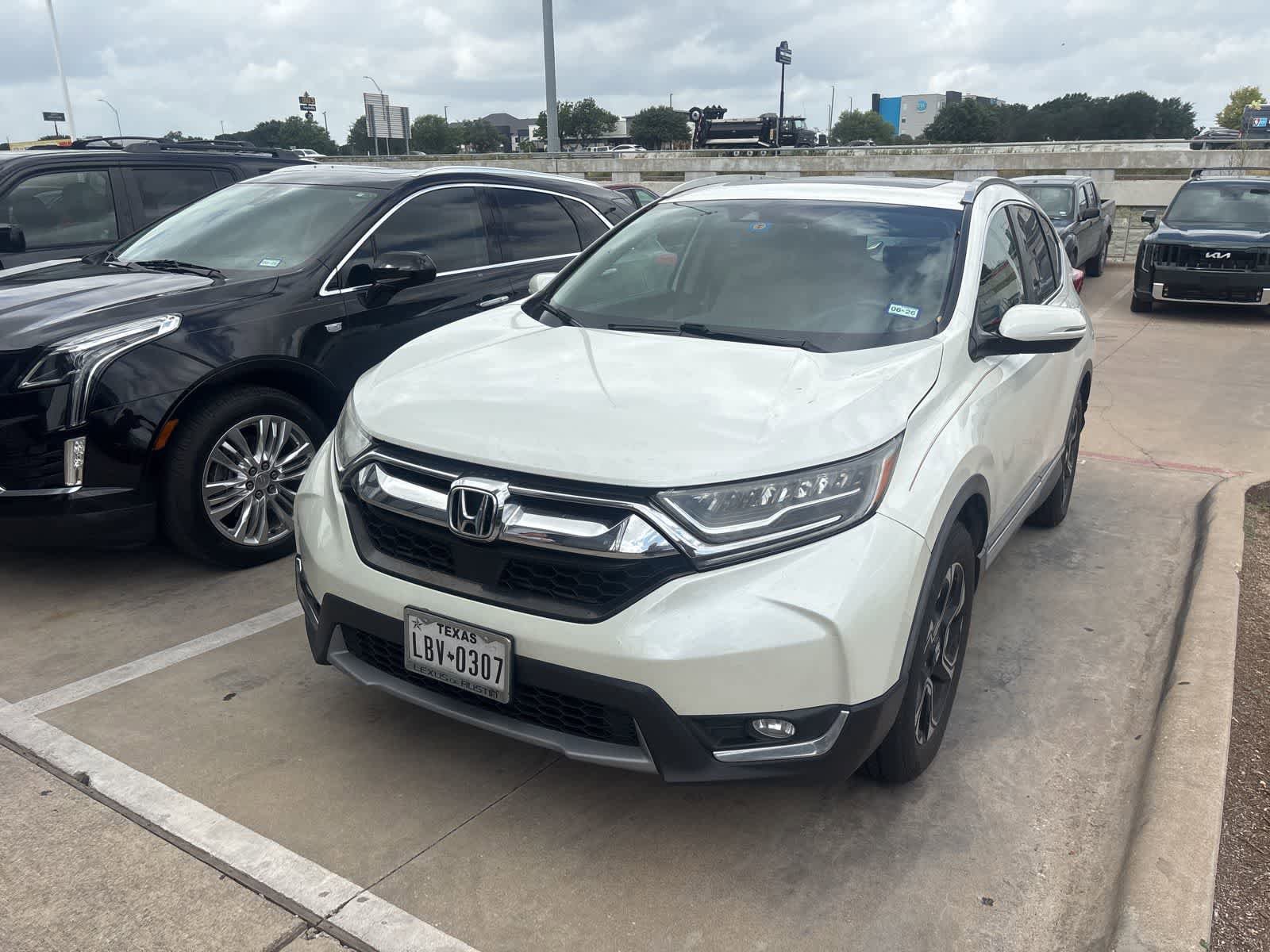 Used 2017 Honda CR-V Touring video 1