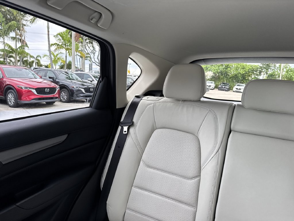 Used 2024 MAZDA CX-5 AWD 2.5 S w/ Preferred Package image 17