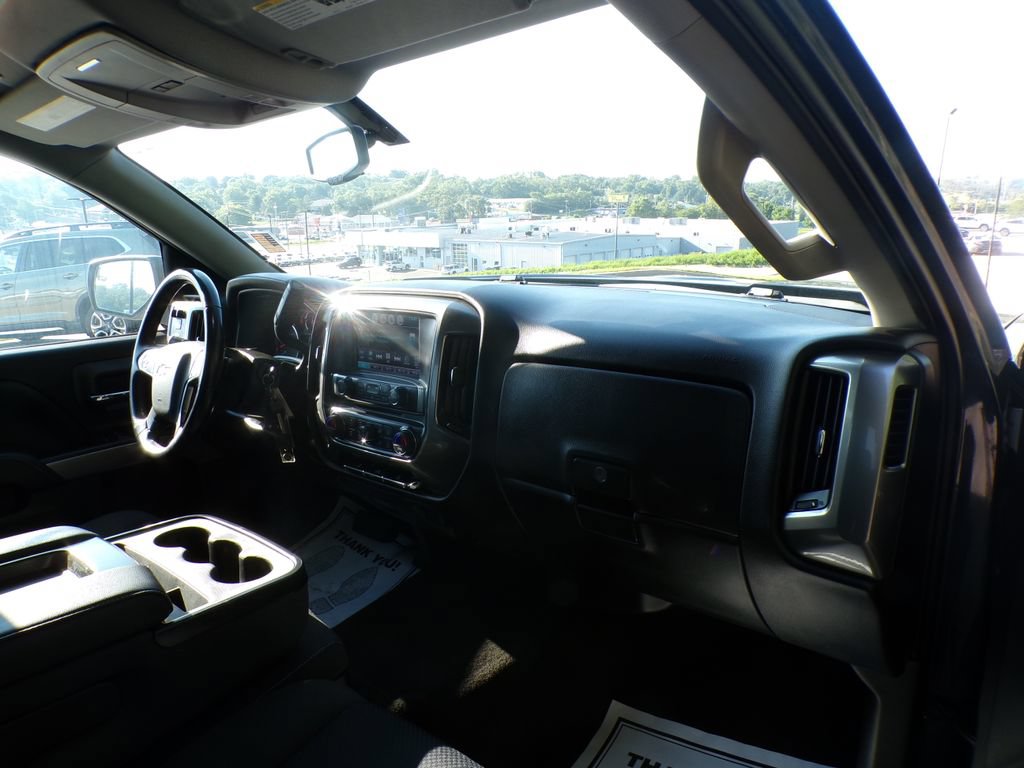 Used 2018 Chevrolet Silverado 1500 LT w/ All Star Edition AWD/4WD image 14