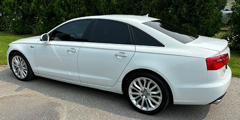Used 2018 Audi A4 2.0T Premium w/ Convenience Package AWD/4WD image 2