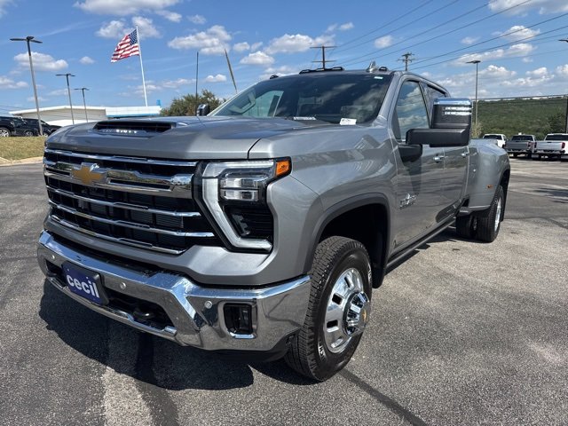 New 2026 Chevrolet Silverado 3500 LTZ w/ LTZ Texas Edition video 1