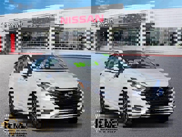 Certified 2025 Nissan Versa SV w/ Trunk Package