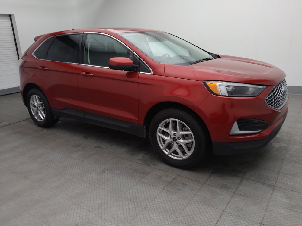 Used 2023 Ford Edge SEL image 11