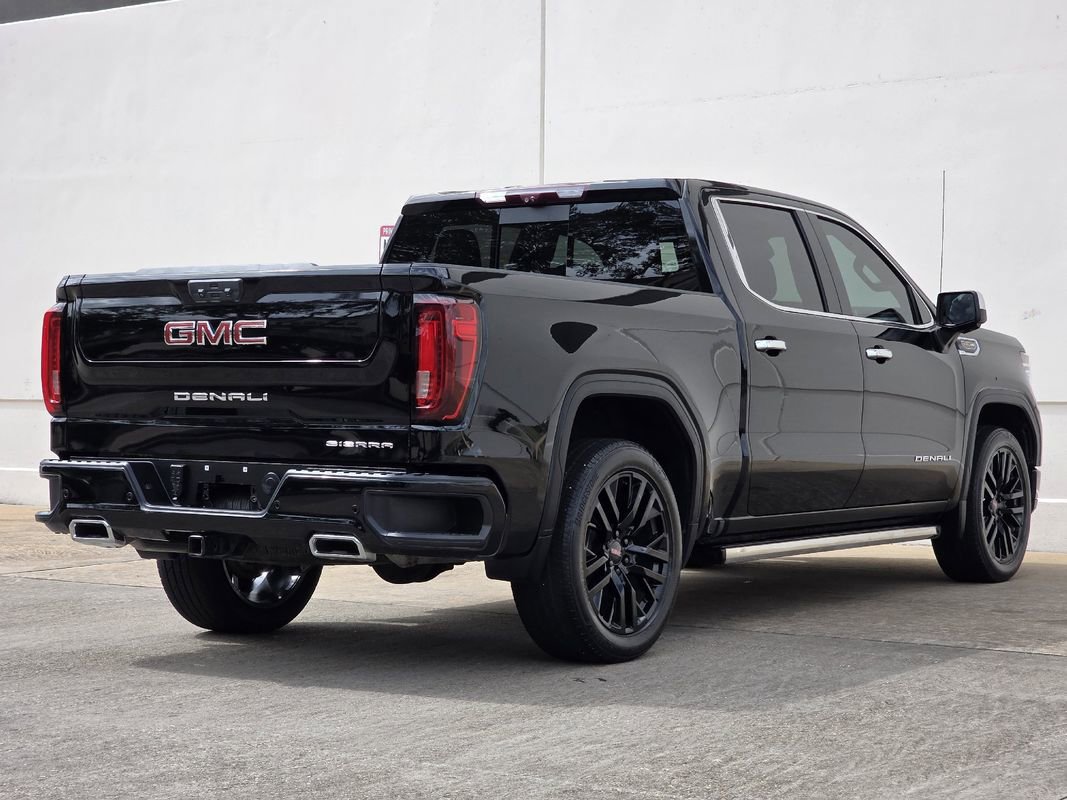Used 2023 GMC Sierra 1500 Denali w/ Denali Reserve Package AWD/4WD image 5