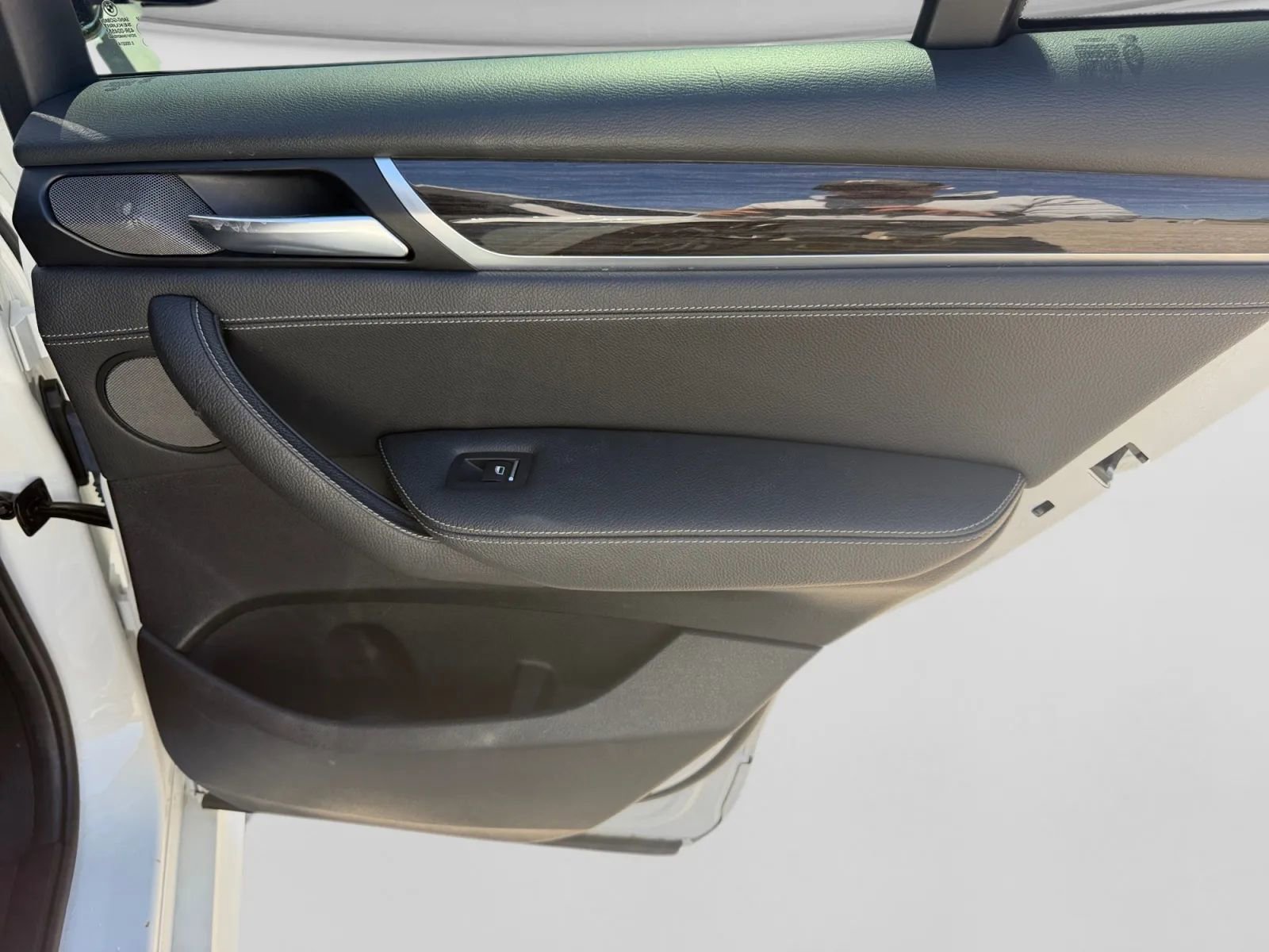 Used 2018 BMW X4 M40i image 31