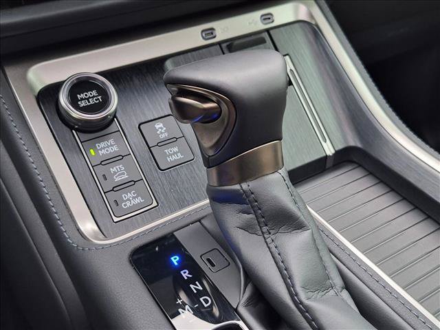 Used 2025 Lexus GX 550 AWD/4WD image 11