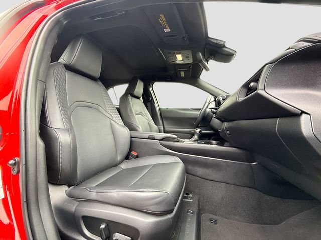 Used 2019 Lexus UX 200 w/ Premium Package image 31