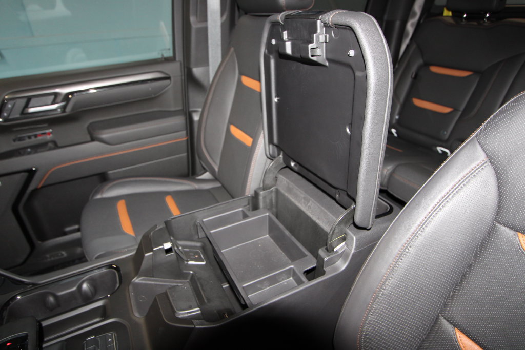 Used 2026 GMC Sierra 1500 AT4 w/ AT4 Premium Package AWD/4WD image 24