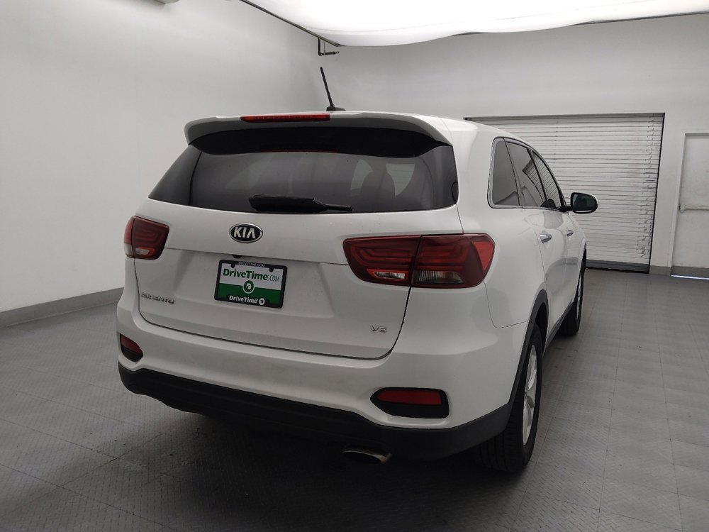 Used 2020 Kia Sorento LX image 7