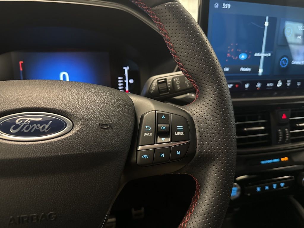 Used 2024 Ford Escape ST-Line w/ Tech Pack #1 AWD/4WD image 28
