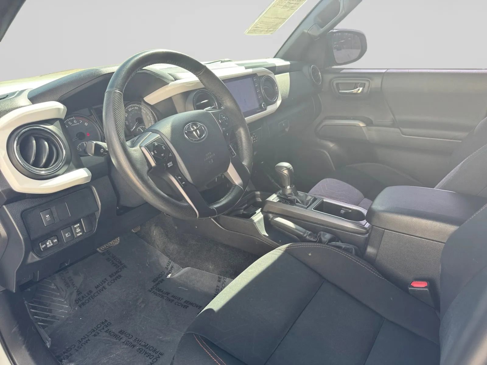 Used 2020 Toyota Tacoma TRD Off-Road image 47