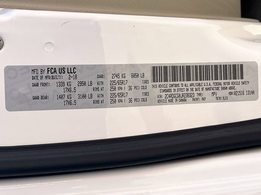 Used 2018 Dodge Grand Caravan SXT FWD image 32