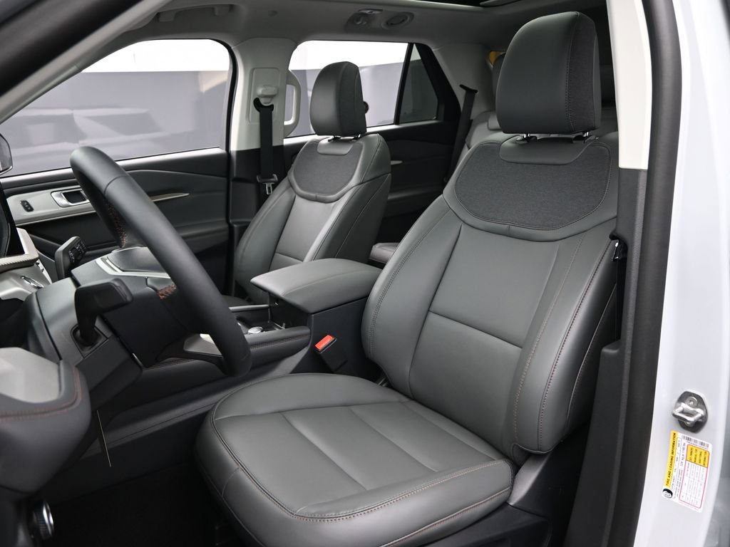 New 2026 Ford Explorer Active image 22