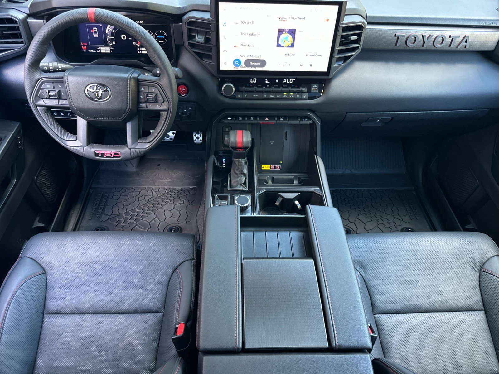 Used 2025 Toyota Tundra TRD Pro w/ Tow Tech Package AWD/4WD image 6