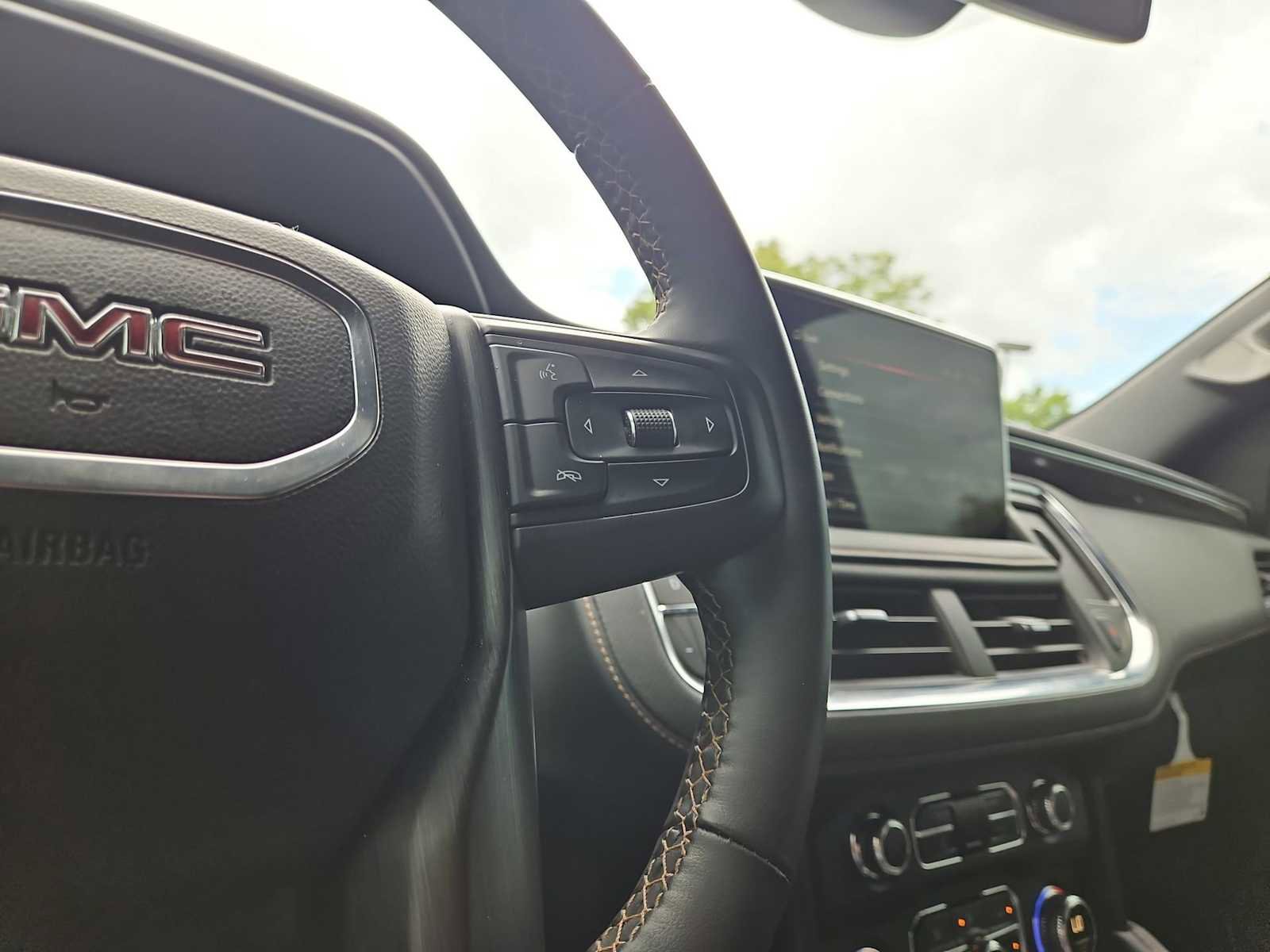 Certified 2023 GMC Yukon XL AT4 w/ Max Trailering Package AWD/4WD image 27