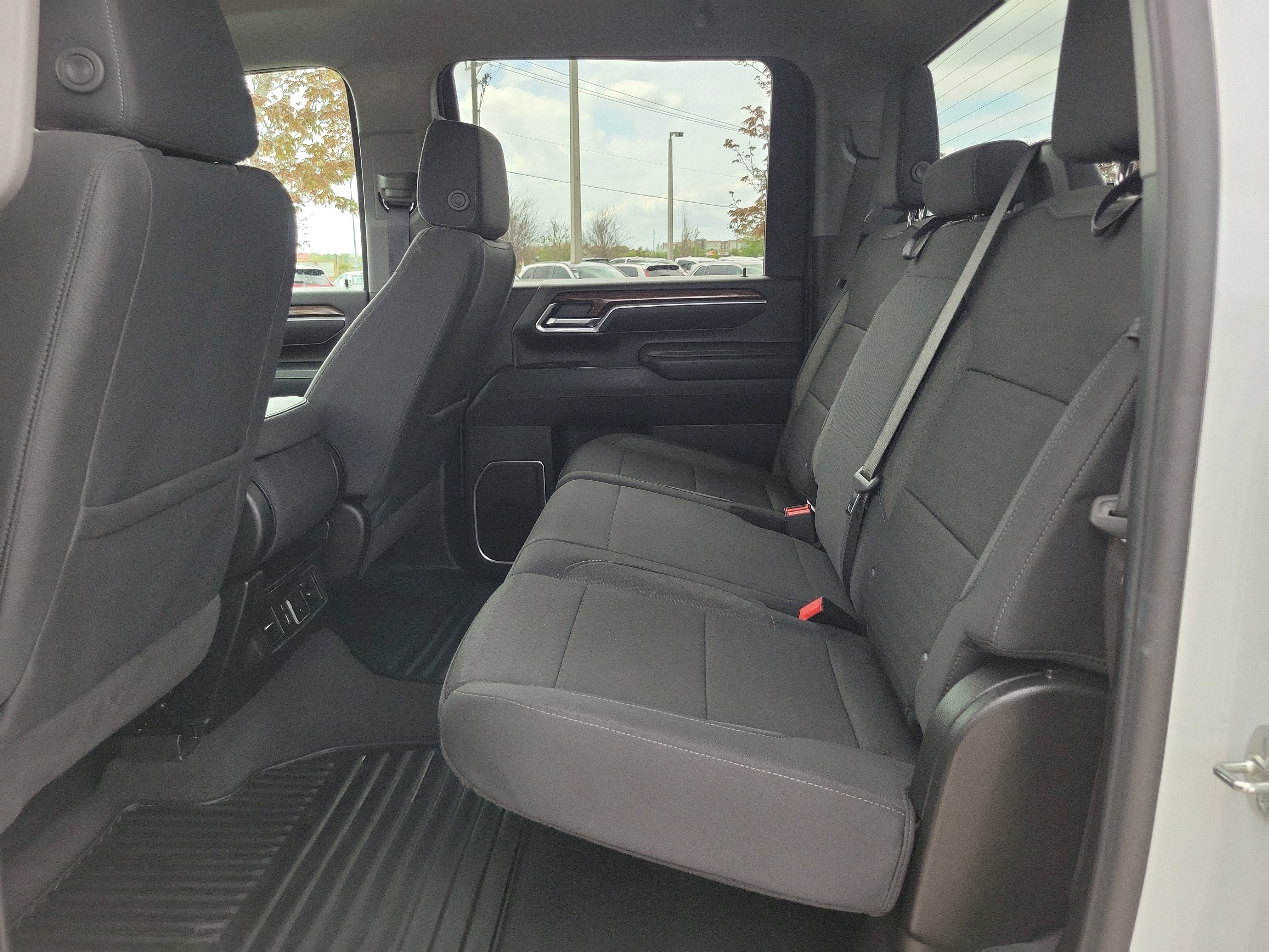 Used 2025 Chevrolet Silverado 2500 LT w/ Safety Package image 13