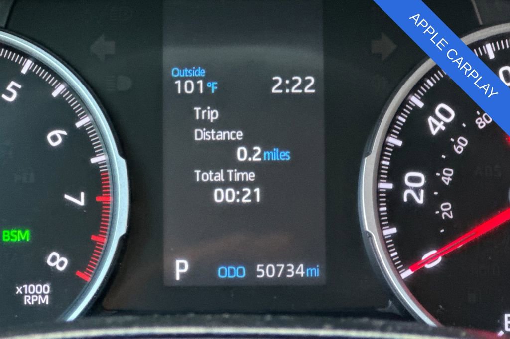 Used 2021 Toyota RAV4 XLE w/ Carpet Mat Package (TMS) image 30