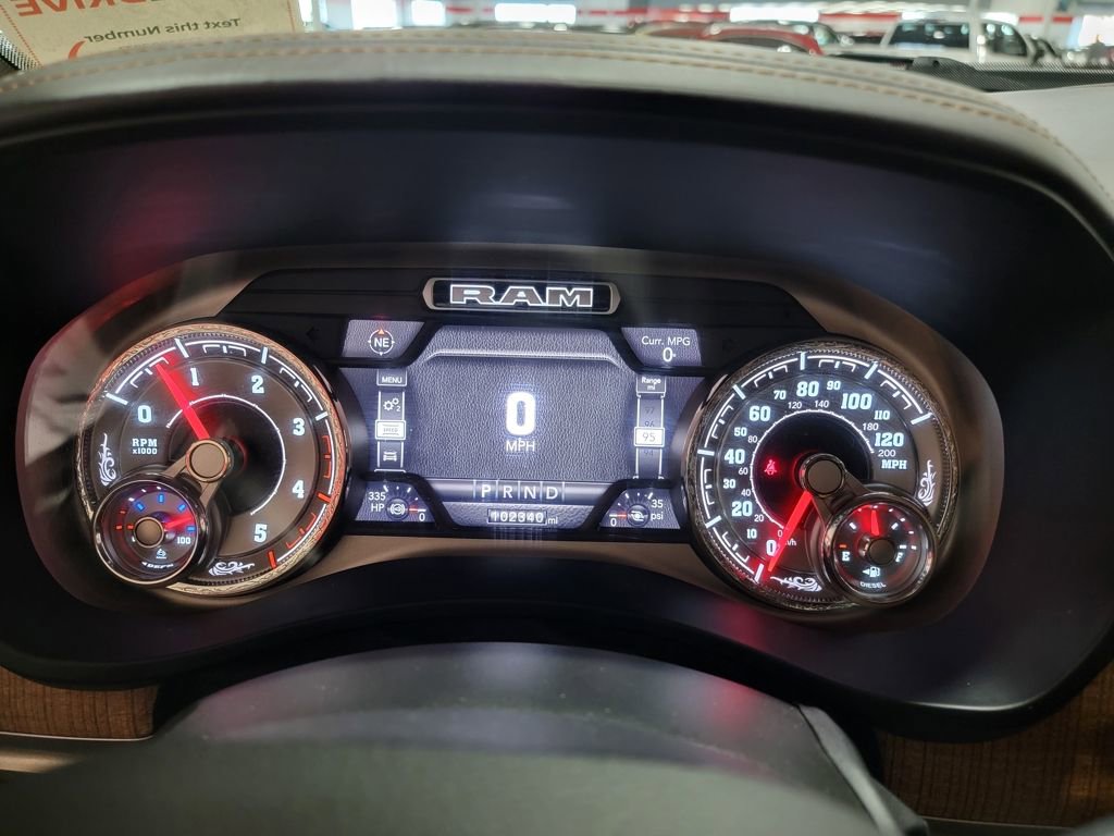 Used 2019 RAM 3500 Limited image 31