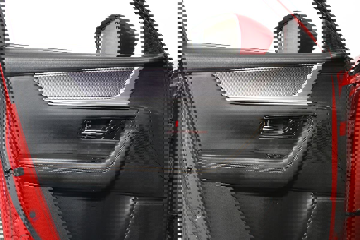 Used 2024 MAZDA CX-90 3.3 Turbo w/ Preferred Plus image 6