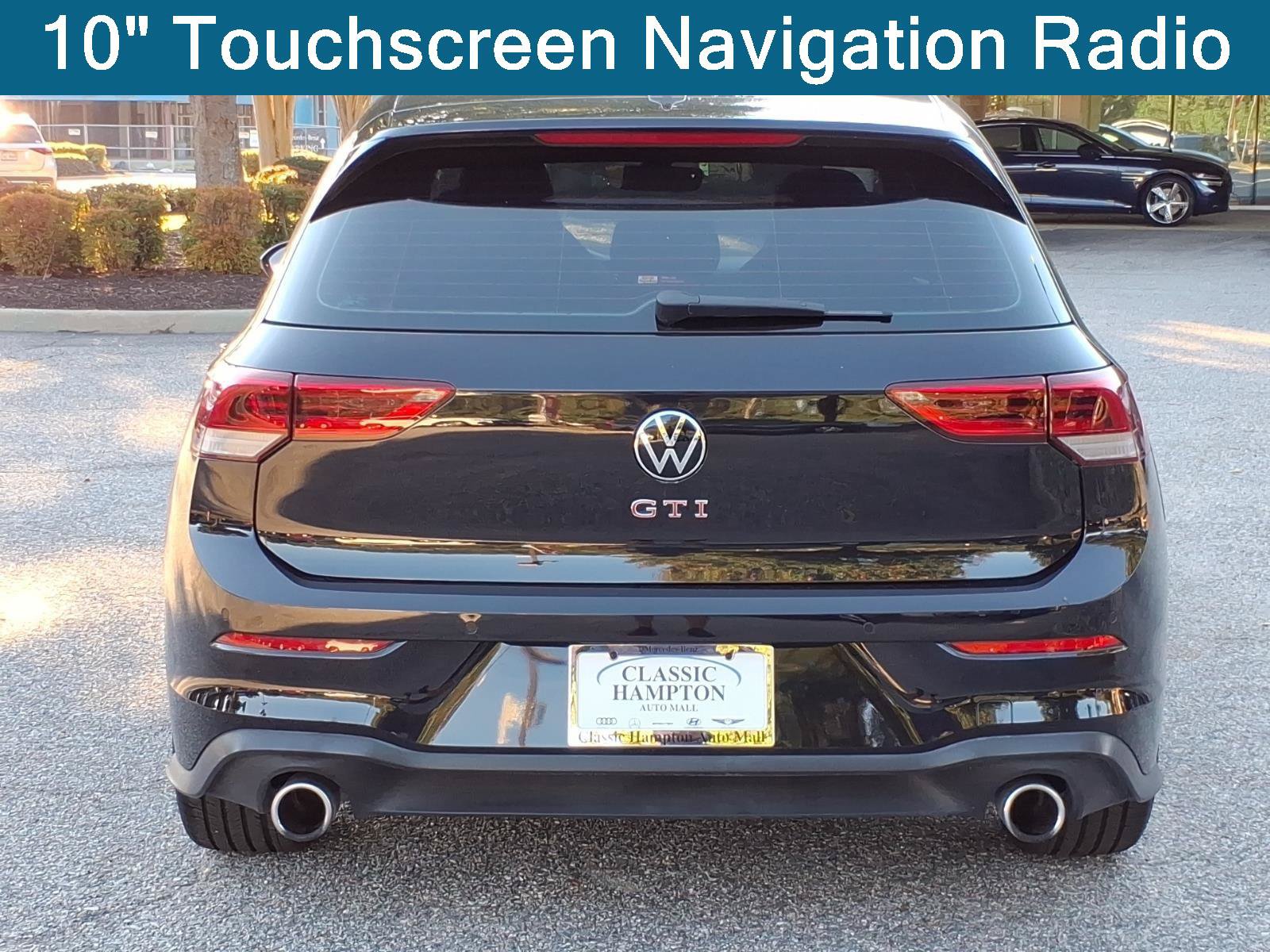 Used 2024 Volkswagen GTI SE FWD image 9