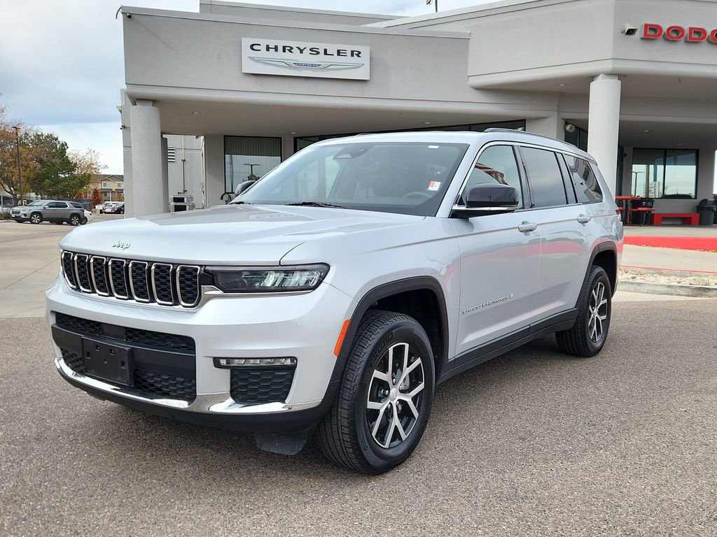 Used 2024 Jeep Grand Cherokee L Limited image 4