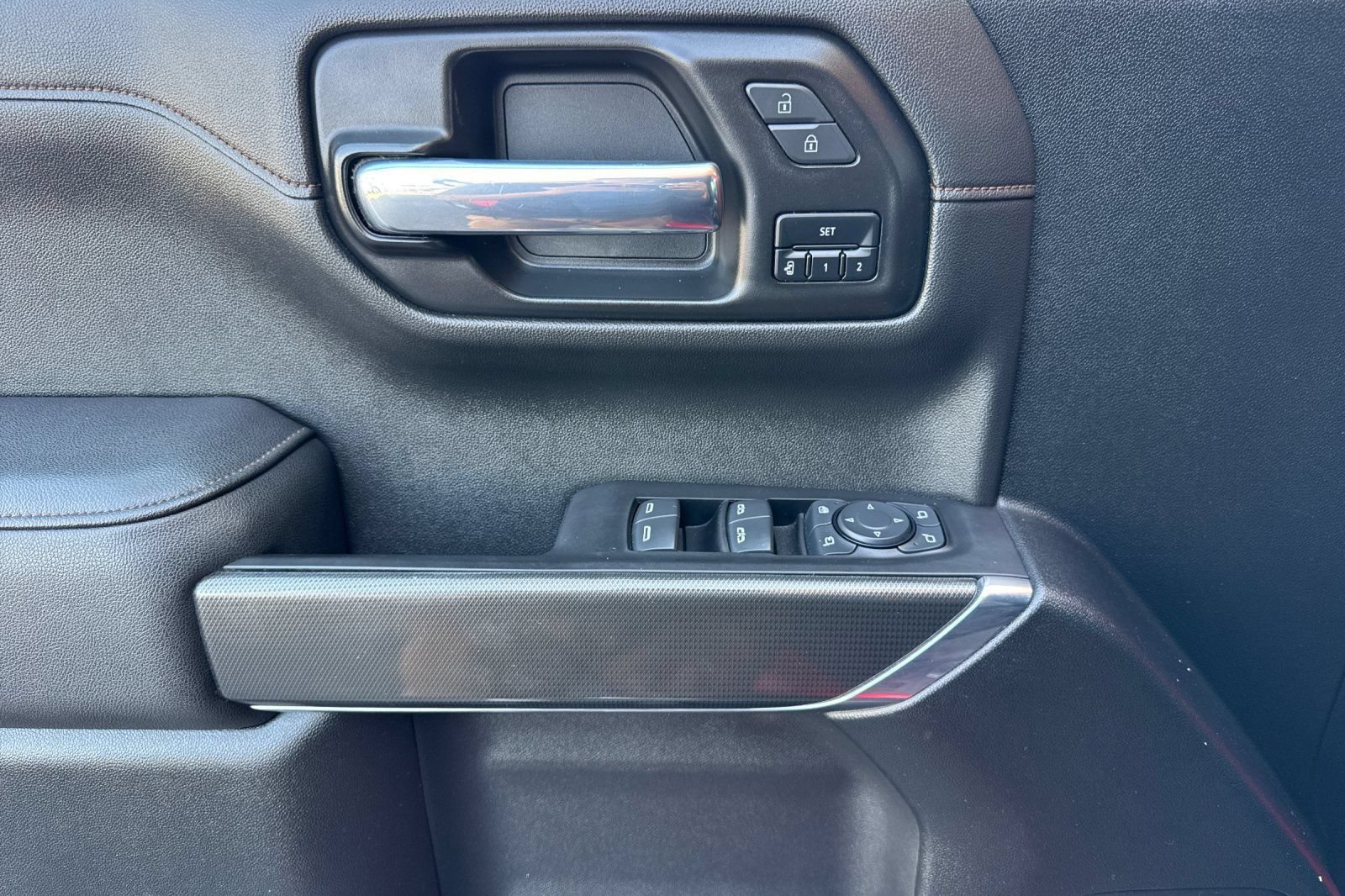 Certified 2021 GMC Sierra 1500 AT4 w/ AT4 Preferred Package AWD/4WD image 11