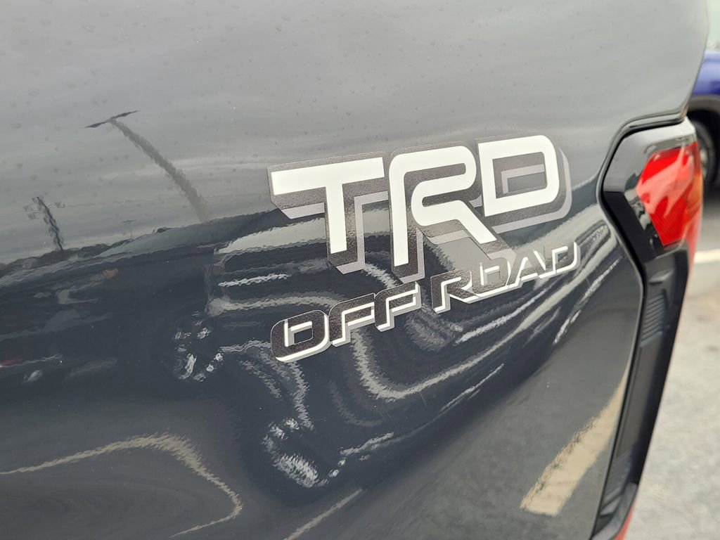 Used 2024 Toyota Tacoma TRD Off-Road AWD/4WD image 8
